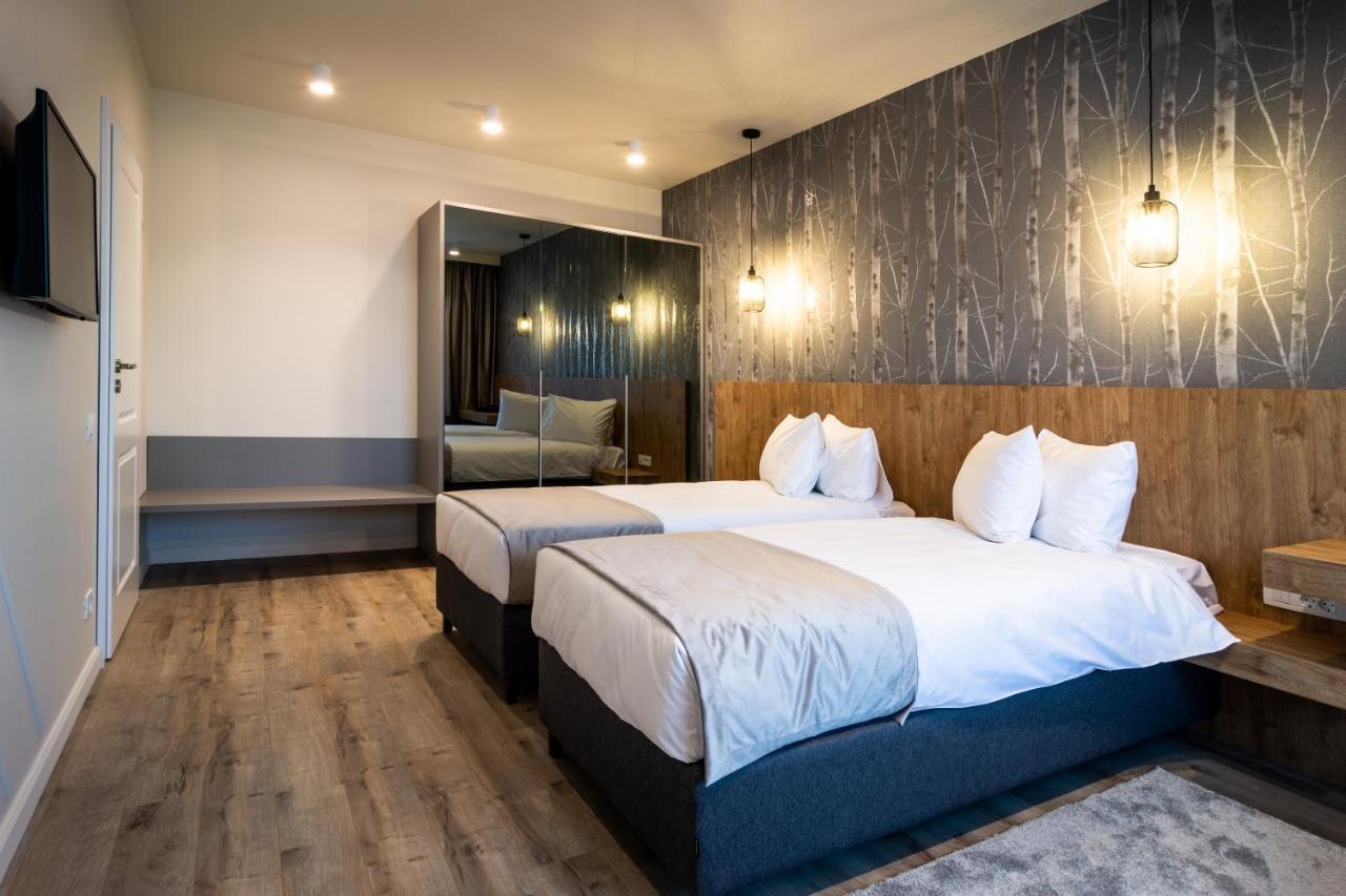 Aparthotel Nox Cluj Napoca Bagian luar foto