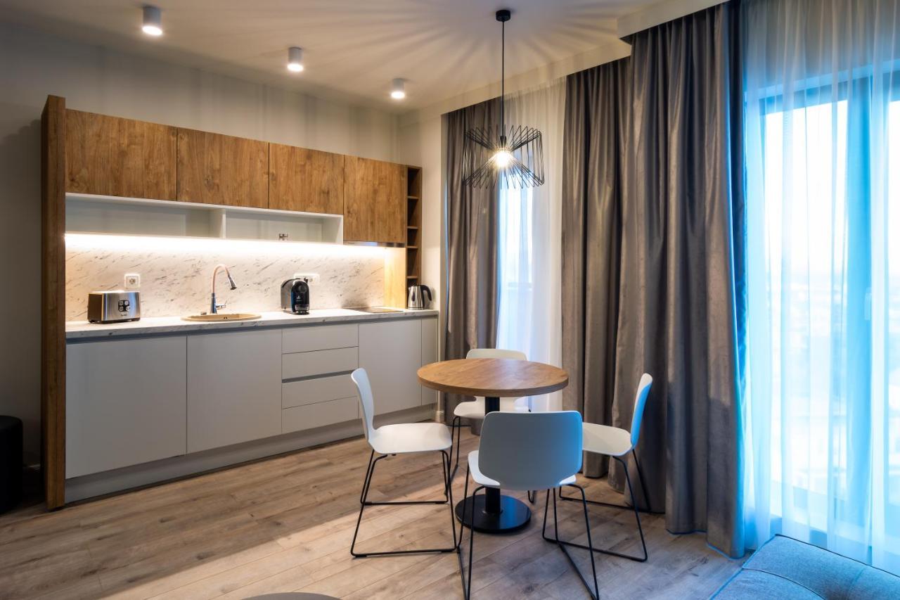 Aparthotel Nox Cluj Napoca Bagian luar foto