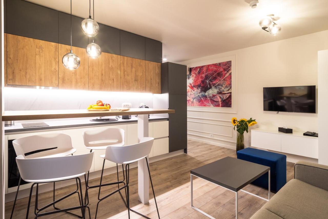 Aparthotel Nox Cluj Napoca Bagian luar foto