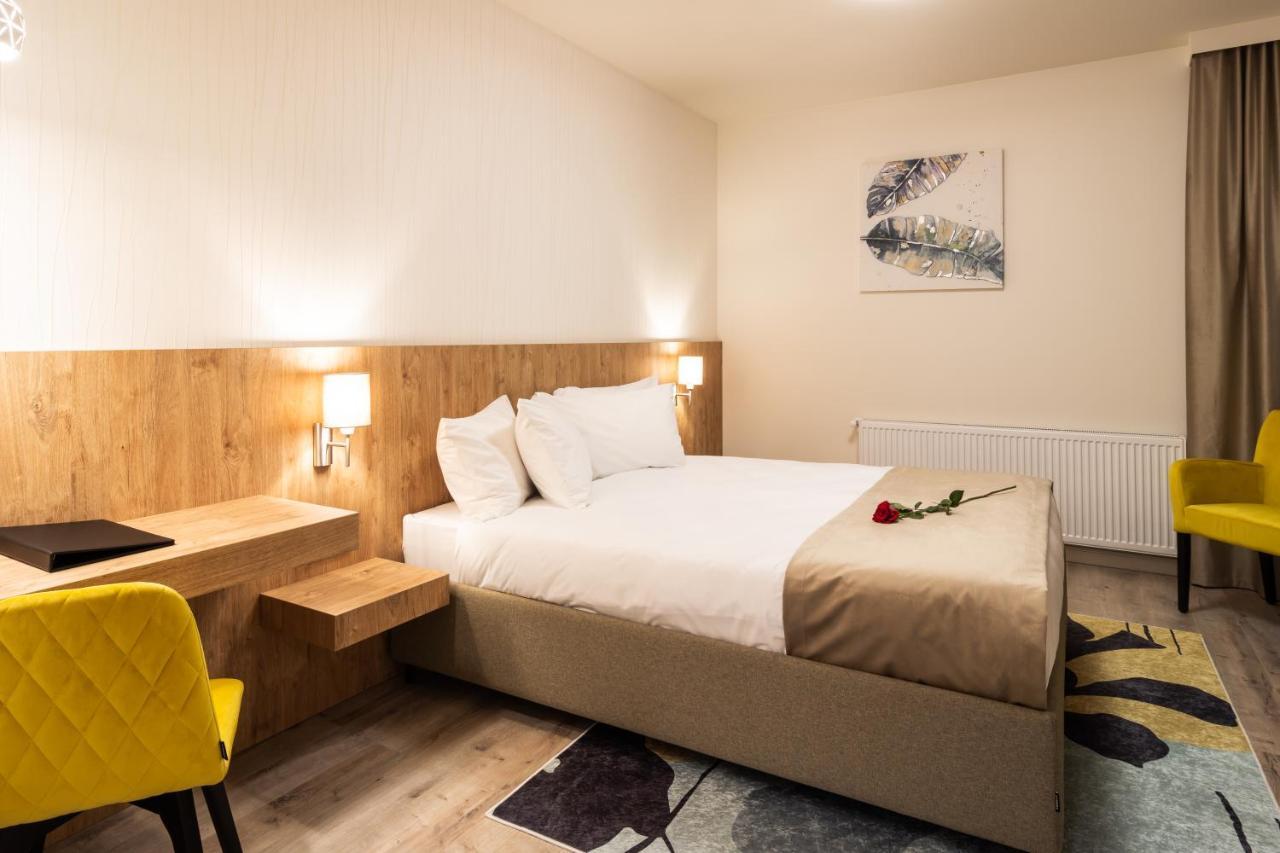 Aparthotel Nox Cluj Napoca Bagian luar foto