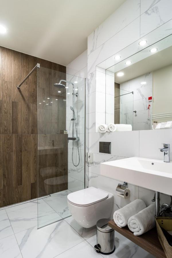 Aparthotel Nox Cluj Napoca Bagian luar foto