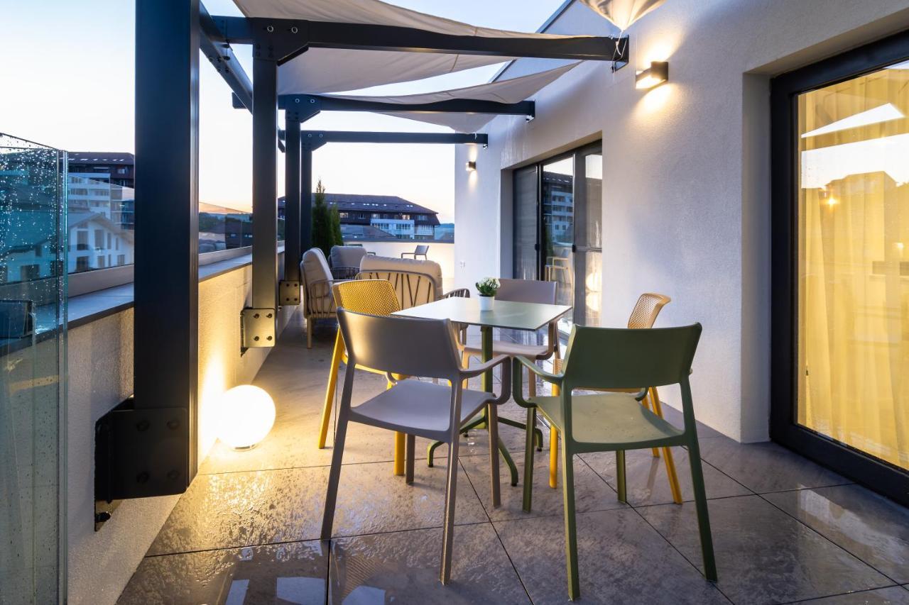 Aparthotel Nox Cluj Napoca Bagian luar foto